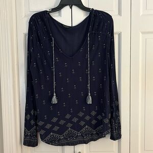 Lucky Brand size large.